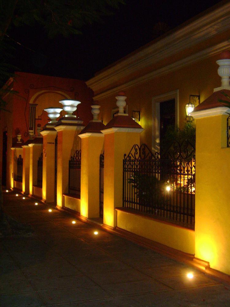 Casa De Las Columnas Mérida Buitenkant foto